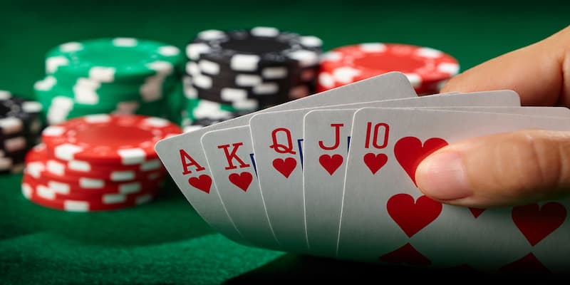 Giới Thiệu Về Poker – Cuộc Chơi Của Tư Duy Và Bản Lĩnh Giới Thiệu Về Poker – Cuộc Chơi Của Tư Duy Và Bản Lĩnh